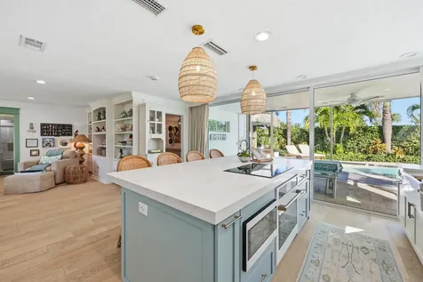 61 Pinehill Trail Tequesta FL 33469