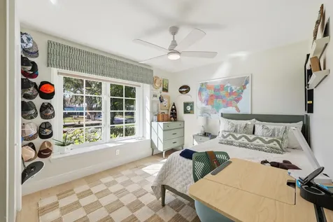 61 Pinehill Trail Tequesta FL 33469