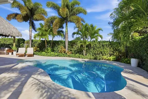61 Pinehill Trail Tequesta FL 33469