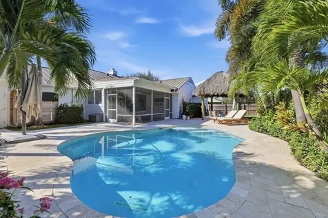 61 Pinehill Trail Tequesta FL 33469