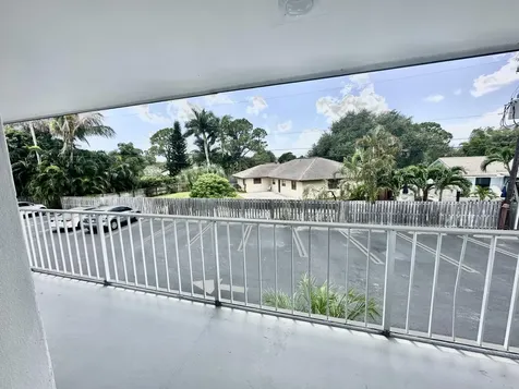 6 Garden Street Tequesta FL 33469