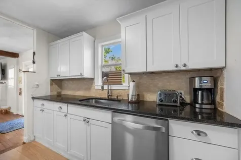 6704 Garden Avenue West Palm Beach FL 33405