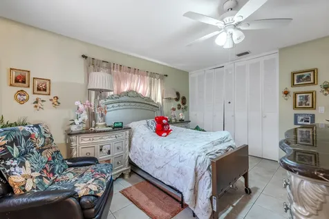 2824 E Crosley Drive West Palm Beach FL 33415