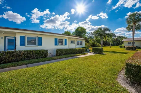 2824 E Crosley Drive West Palm Beach FL 33415