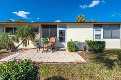 2824 E Crosley Drive West Palm Beach FL 33415