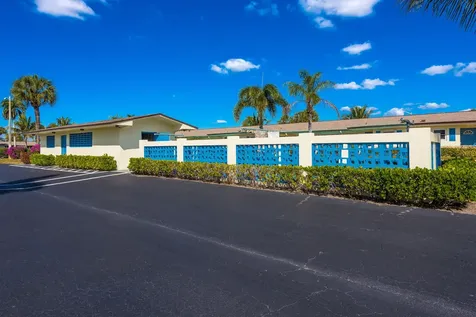 2824 E Crosley Drive West Palm Beach FL 33415
