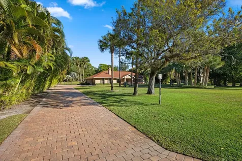 13759 Doubletree Trail Wellington FL 33414