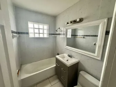 23 SE 12th Street Dania Beach FL 33004