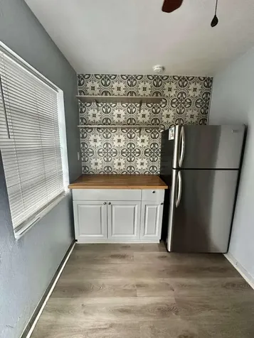 23 SE 12th Street Dania Beach FL 33004