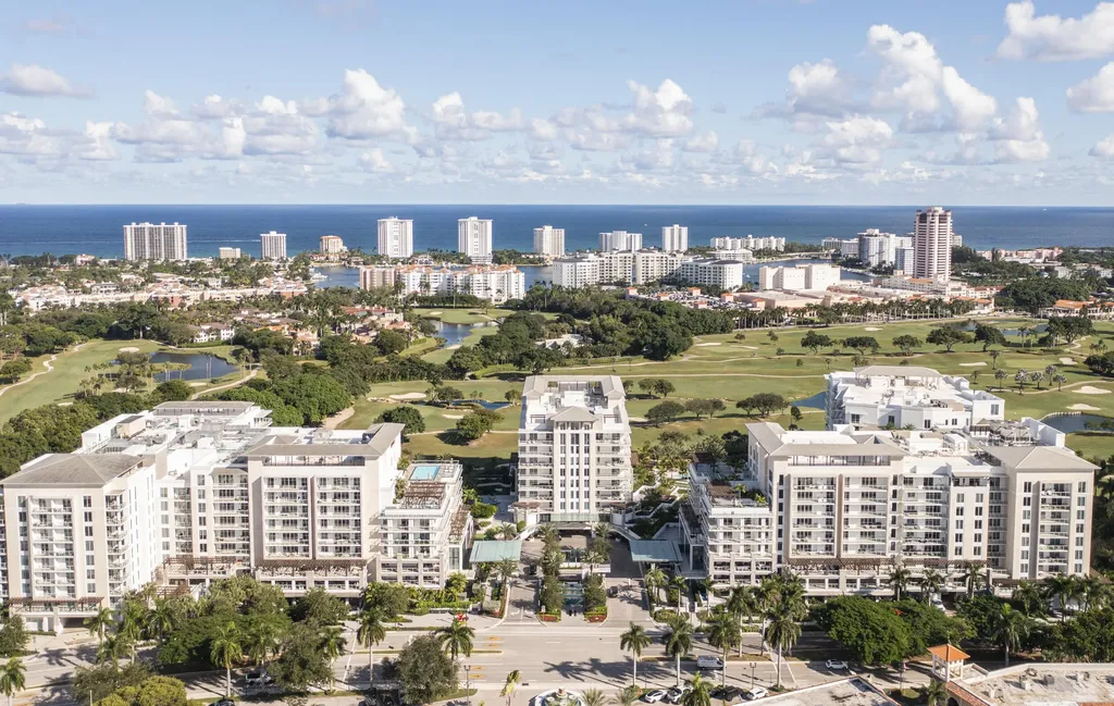 220 Se Mizner Boulevard Boca Raton FL 33432