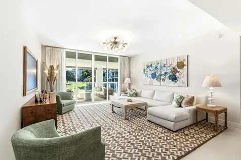 220 Se Mizner Boulevard Boca Raton FL 33432