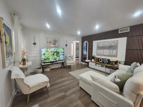 312 Pine Ridge Circle Greenacres FL 33463