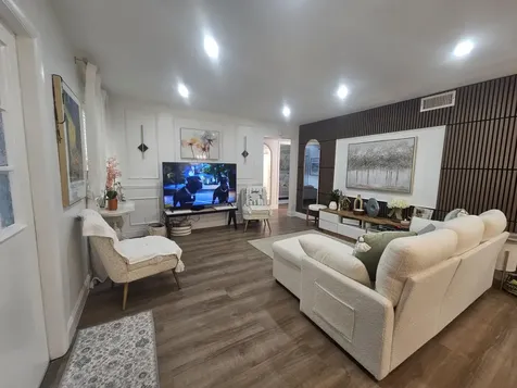 312 Pine Ridge Circle Greenacres FL 33463
