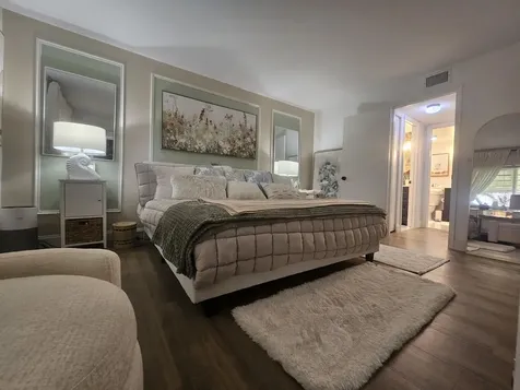 312 Pine Ridge Circle Greenacres FL 33463