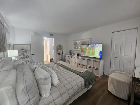 312 Pine Ridge Circle Greenacres FL 33463