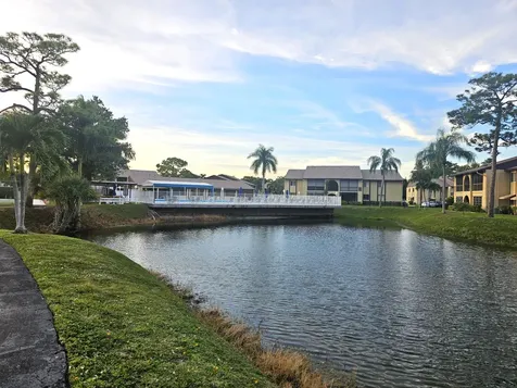 312 Pine Ridge Circle Greenacres FL 33463