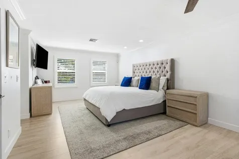 5696 Nw 39th Avenue Boca Raton FL 33496