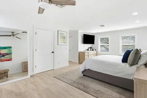 5696 Nw 39th Avenue Boca Raton FL 33496