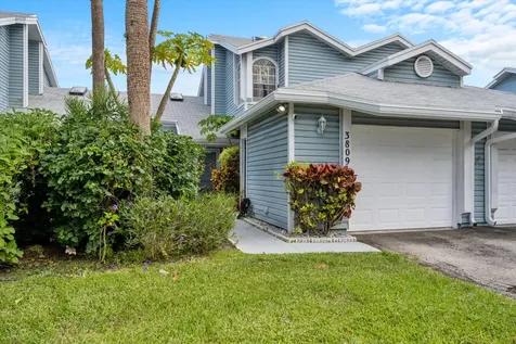 3809 Island Club Circle Lake Worth FL 33462