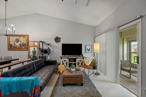 3809 Island Club Circle Lake Worth FL 33462