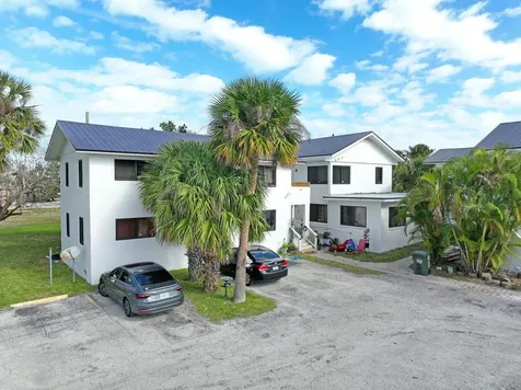 652 Hernando Street Fort Pierce FL 34949