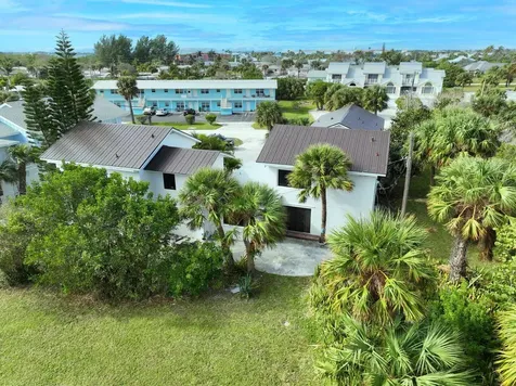 652 Hernando Street Fort Pierce FL 34949