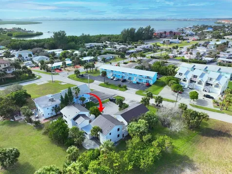 652 Hernando Street Fort Pierce FL 34949
