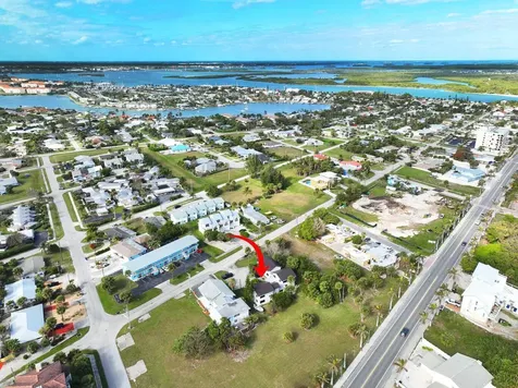 652 Hernando Street Fort Pierce FL 34949