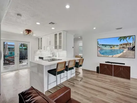 2750 NE 10th Avenue Pompano Beach FL 33064