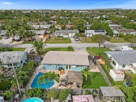 2750 NE 10th Avenue Pompano Beach FL 33064