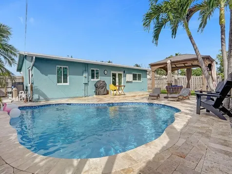 2750 NE 10th Avenue Pompano Beach FL 33064