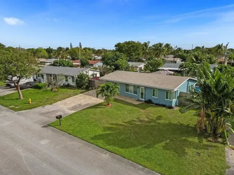 2750 NE 10th Avenue Pompano Beach FL 33064