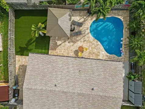 2750 NE 10th Avenue Pompano Beach FL 33064