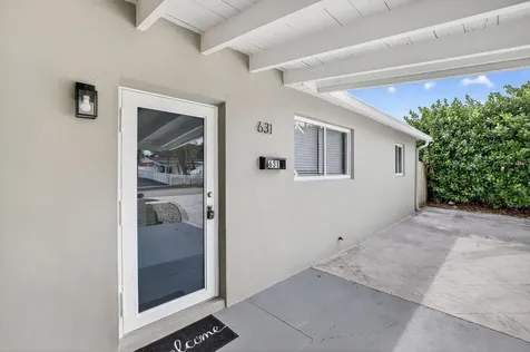 631 N 70th Avenue Hollywood FL 33024