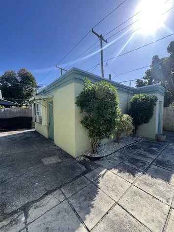 428 Malverne Road West Palm Beach FL 33405