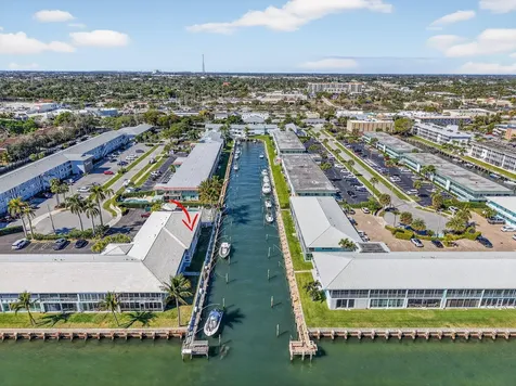 100 Lehane Terrace North Palm Beach FL 33408
