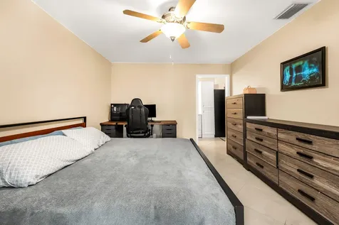 4772 Nw 22nd Street Coconut Creek FL 33063