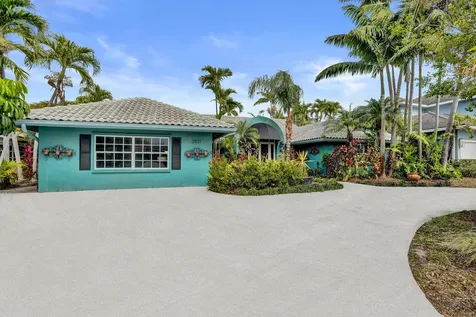 2831 Ne 34th Court Lighthouse Point FL 33064