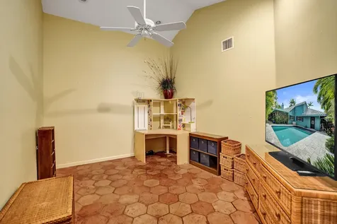 2831 Ne 34th Court Lighthouse Point FL 33064