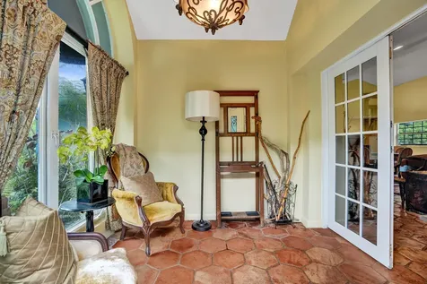 2831 Ne 34th Court Lighthouse Point FL 33064
