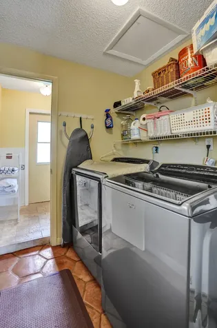 2831 Ne 34th Court Lighthouse Point FL 33064