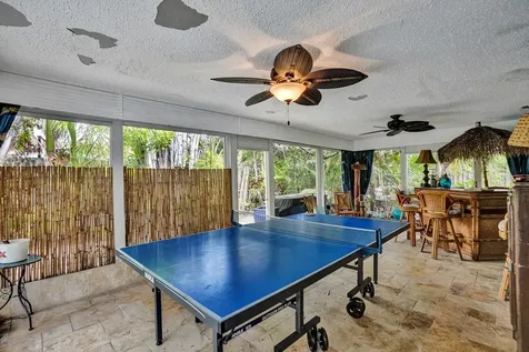 2831 Ne 34th Court Lighthouse Point FL 33064