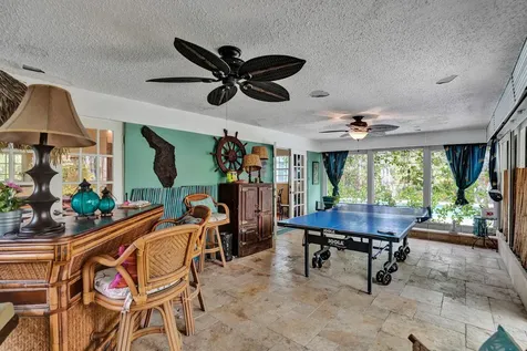 2831 Ne 34th Court Lighthouse Point FL 33064