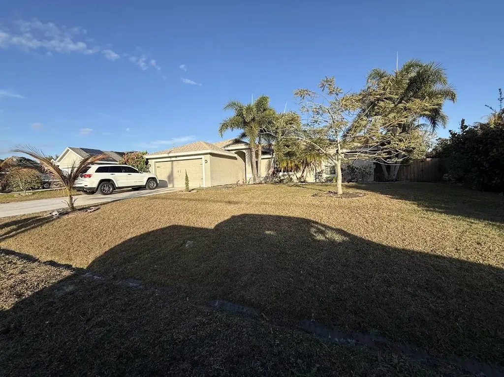 3647 SW Ballweg Street Port Saint Lucie FL 34953