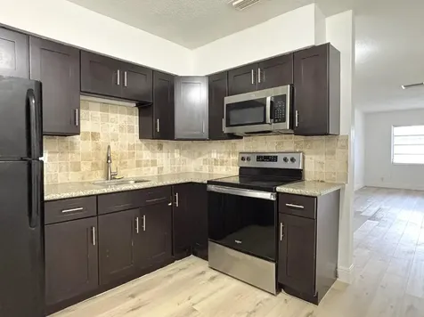 1916 SW 11th Street Fort Lauderdale FL 33312