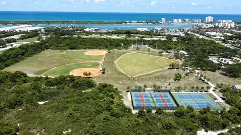 19026 Se Mayo Drive Jupiter FL 33469