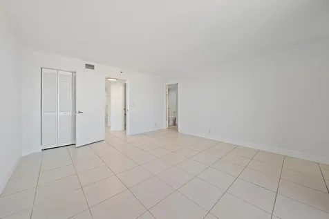 1617 N Flagler Drive West Palm Beach FL 33407