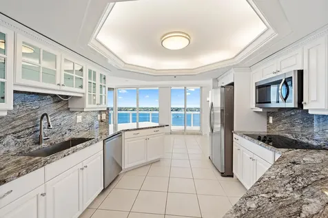 1617 N Flagler Drive West Palm Beach FL 33407