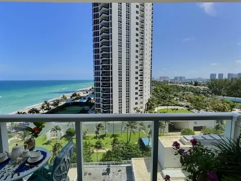 19201 Collins Avenue Sunny Isles Beach FL 33160