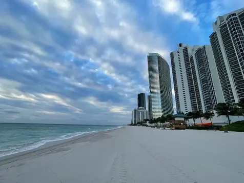 19201 Collins Avenue Sunny Isles Beach FL 33160